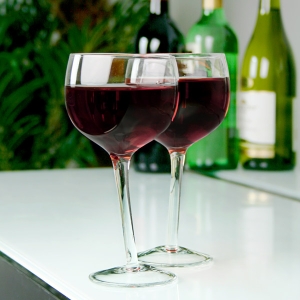 Zestaw Pochylone kieliszki do wina 2 szt. 300 ml
