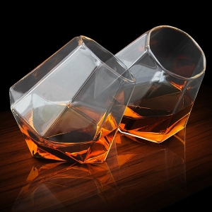 Zestaw 2 szklanki do whisky Diament w pudełku - 2 x 350 ml